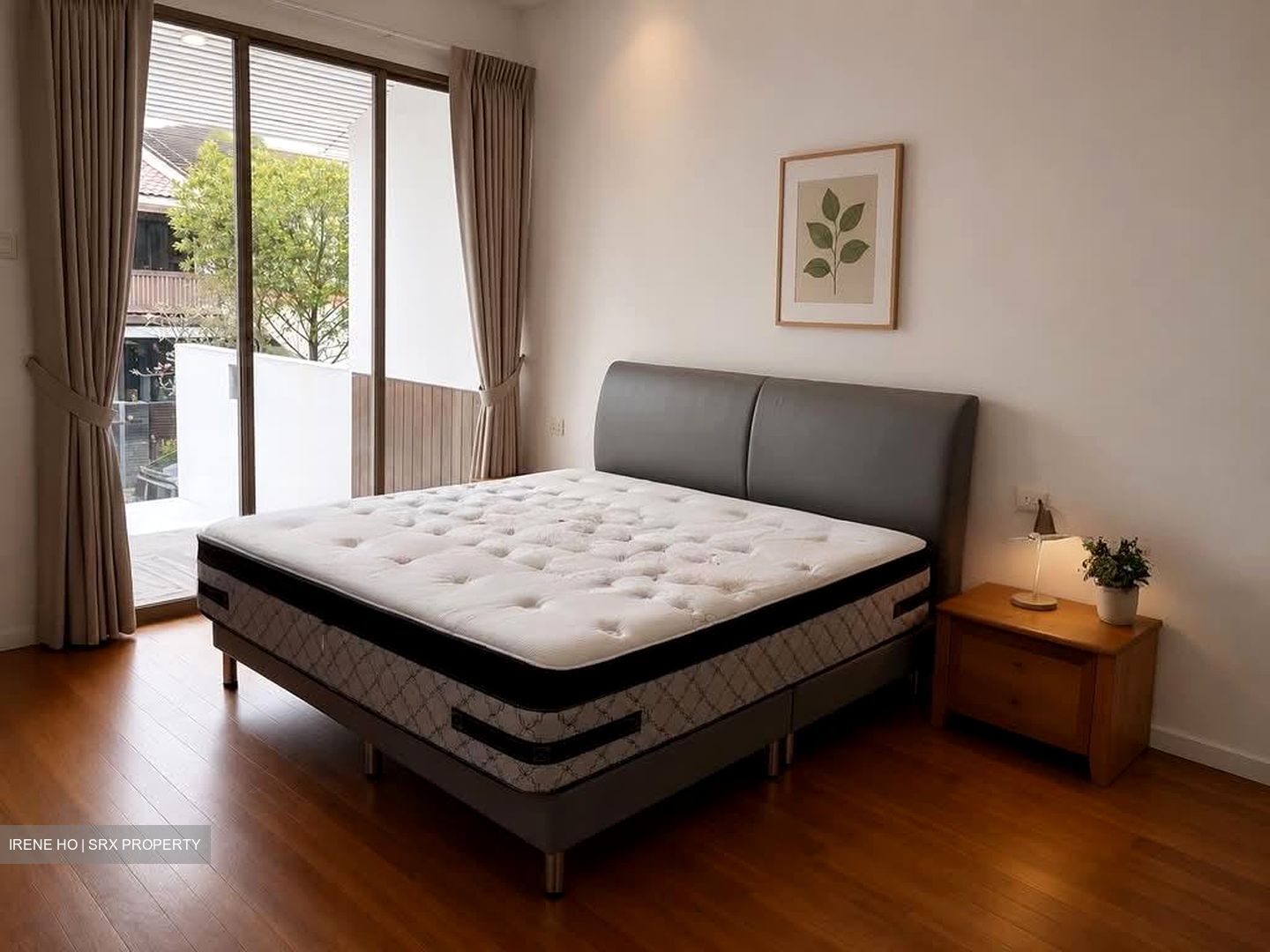 Siglap Park (D15), Terrace #589797841